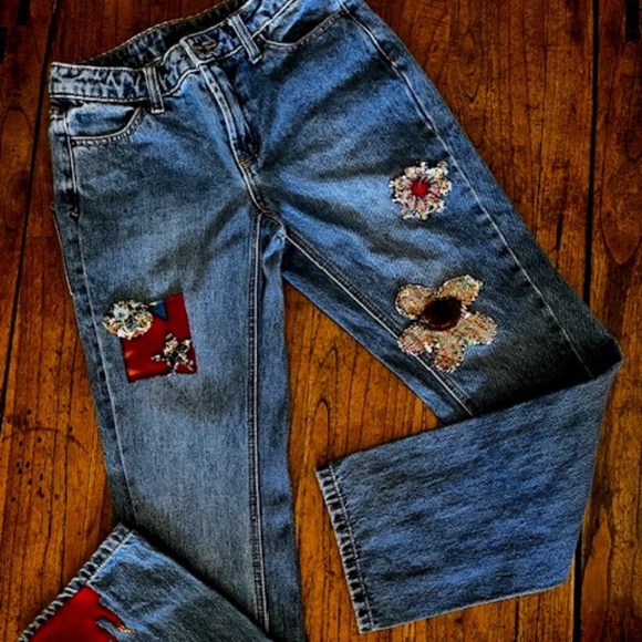 Women's Future Collective - Appliqued Patchwork Jeans - Size 0 - Picture 1 of 16